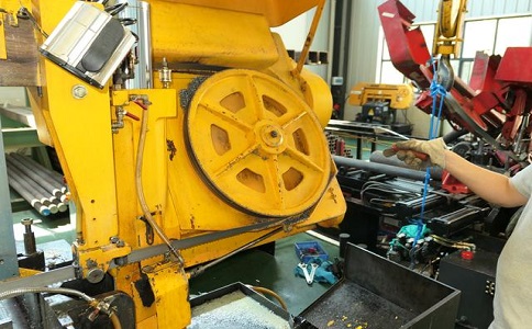 如何解决隆安卧式金属带锯床切削时出现的断带现象？