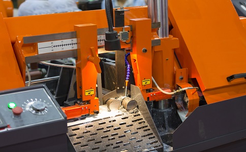 隆安龙门带锯床具备哪些优点？